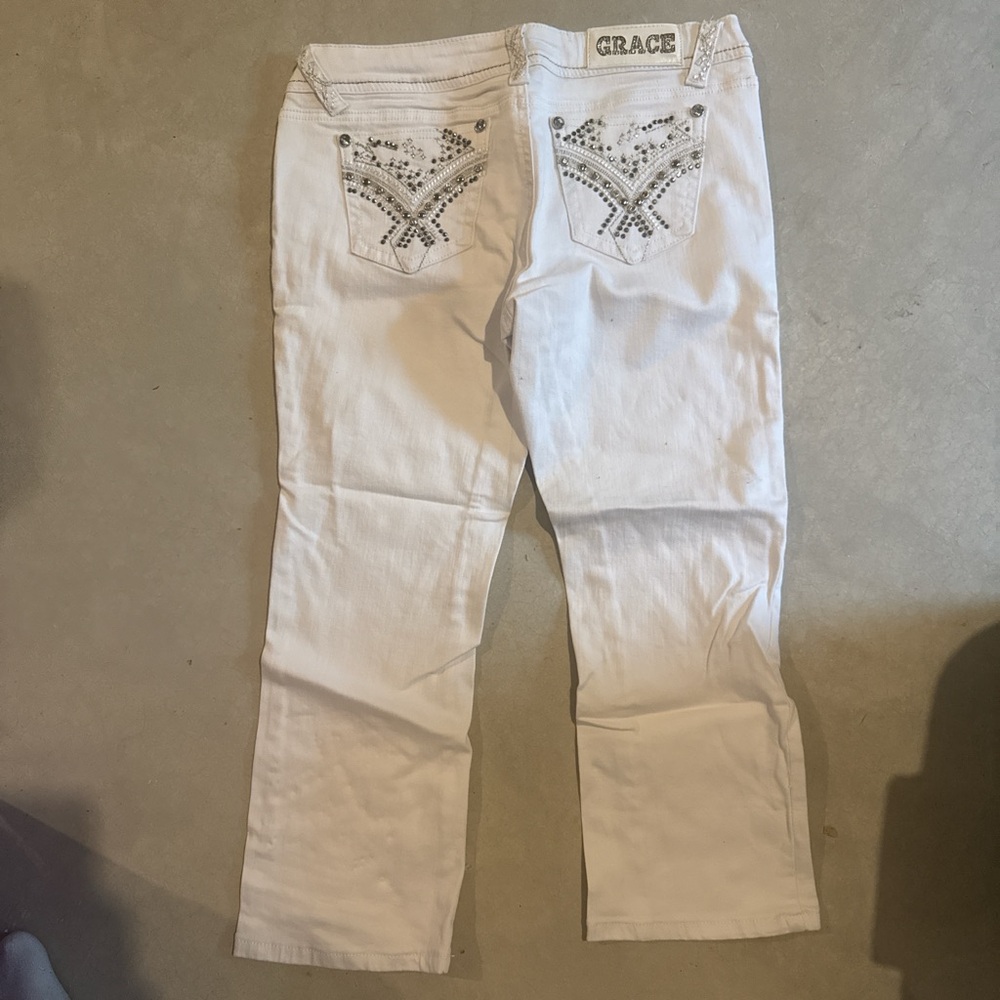 Grace Women's White Jeans with Embellished Pockets